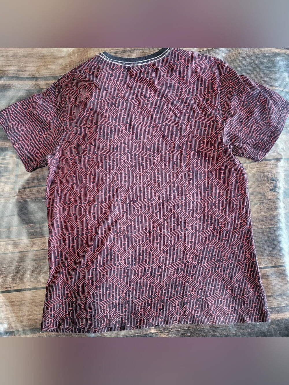 True Religion Tee! - Picture 5 of 6